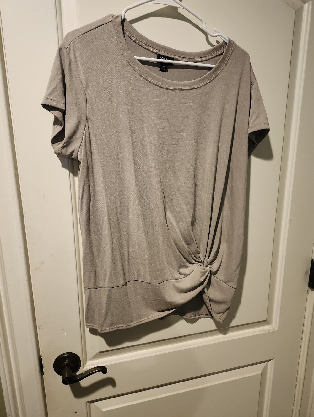 Torrid Light Taupe Twist-Front Short Sleeve Top, Size 0